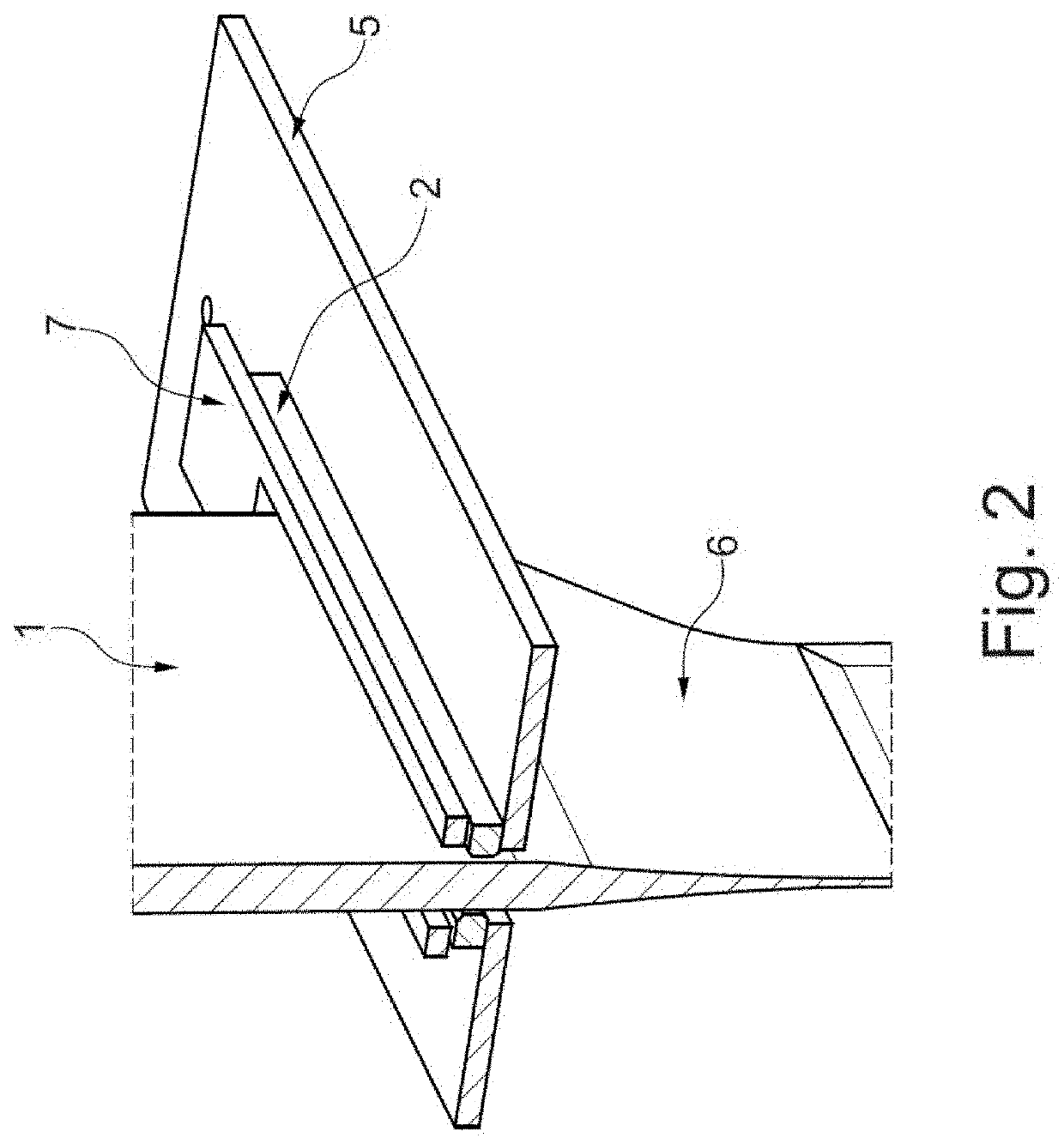 Device and method for the production of a flat glass