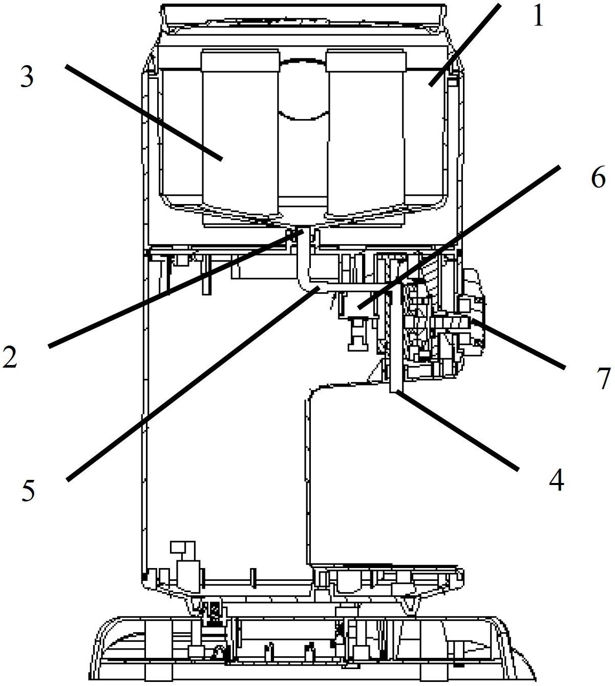 Beer machine and using method thereof