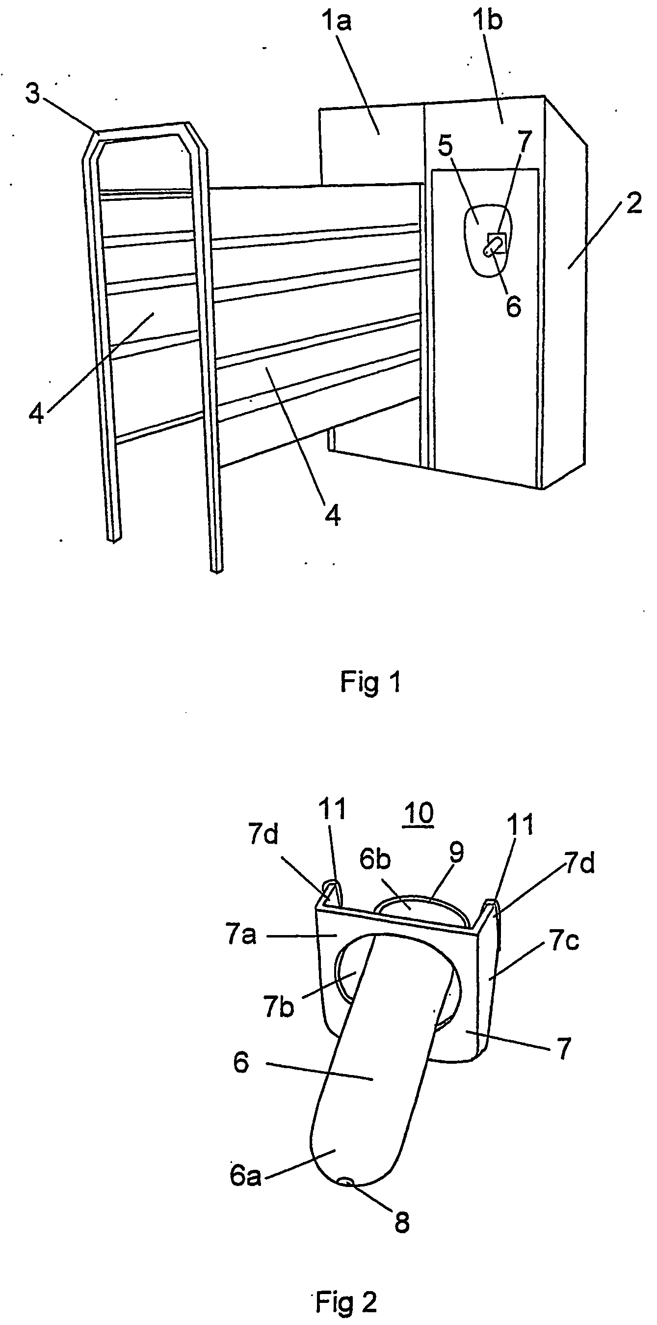 Device for feeding a liquid to an animal