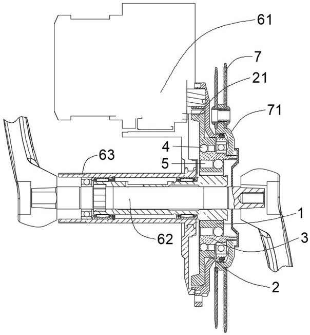 One-way transmission middle assembly type double-layer rotating assembly