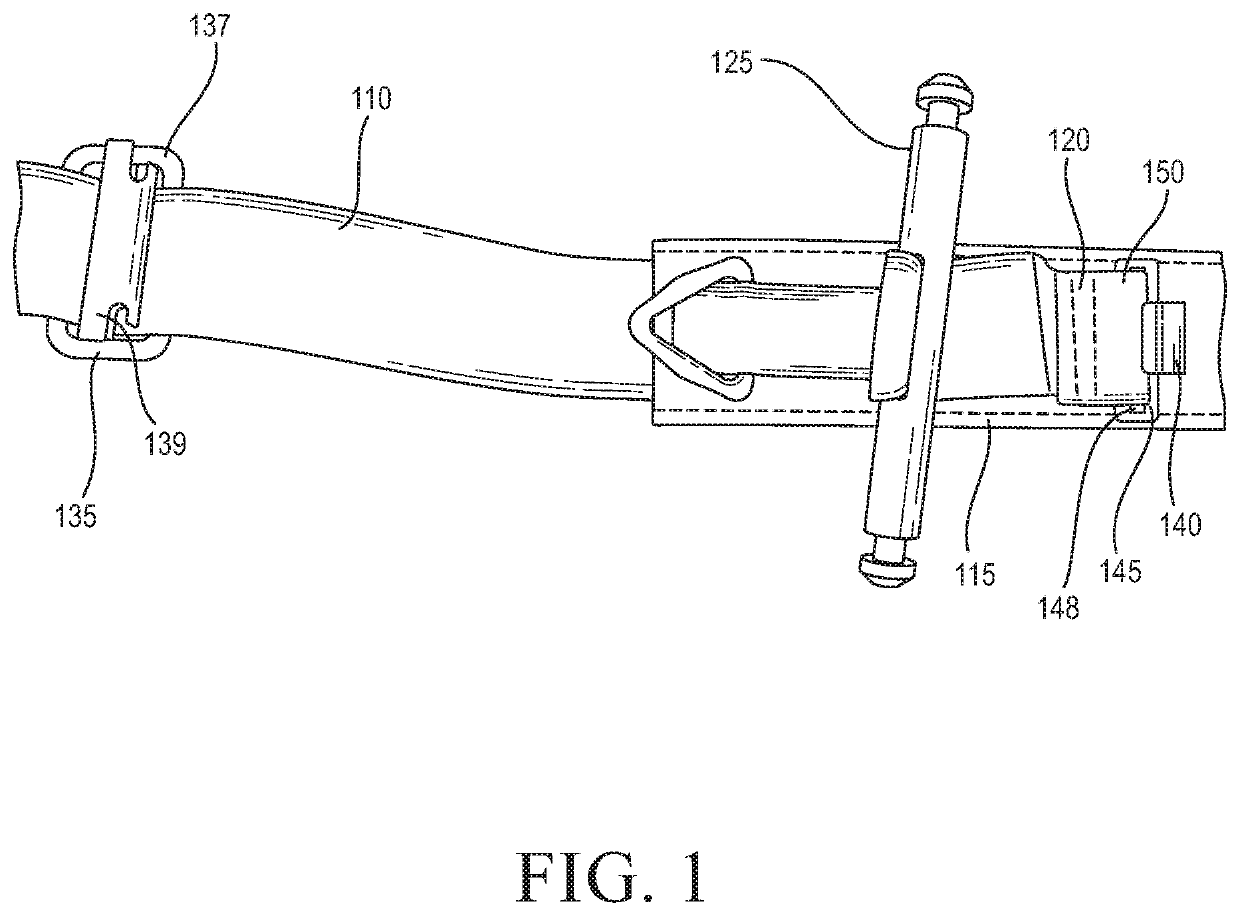 Tourniquet with rotatable buckle assembly