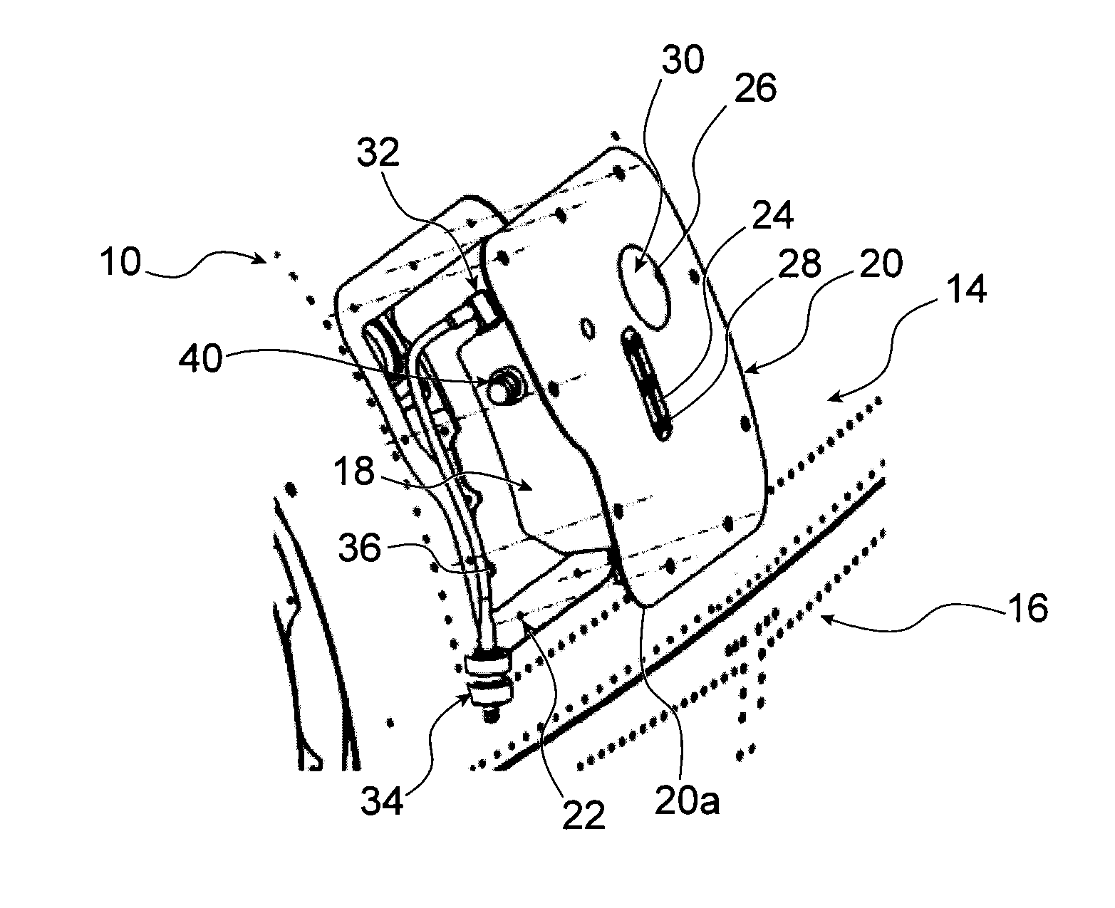Arrangement for a tank between a nacelle cowling and a turbomachine