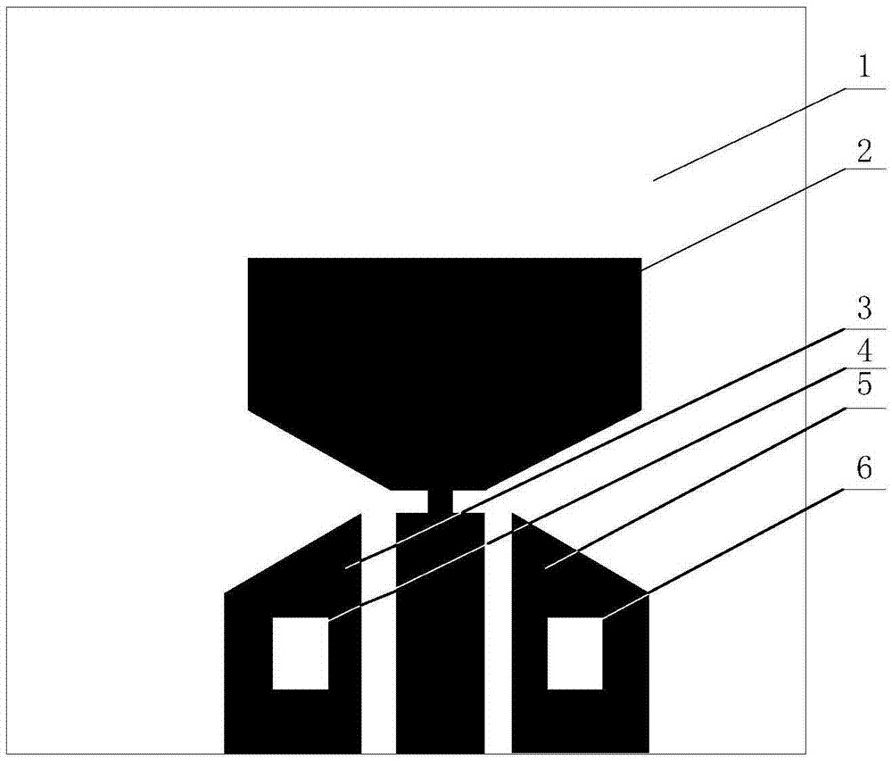 Novel ultra wide band notch antenna based on rectangular grooves on coupling patches