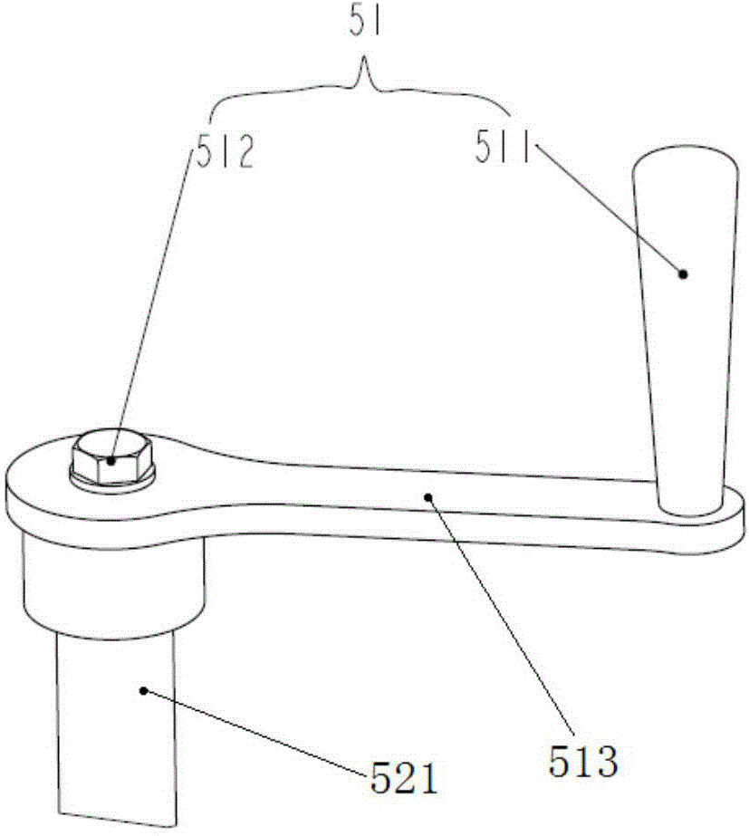 Side baffle floating mechanism for paver screed plate