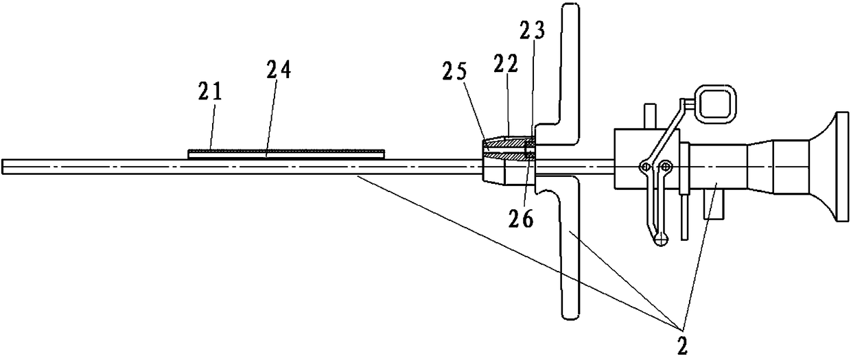 Holmium laser optical fiber guide device and treating device provided with resectoscope and guide device