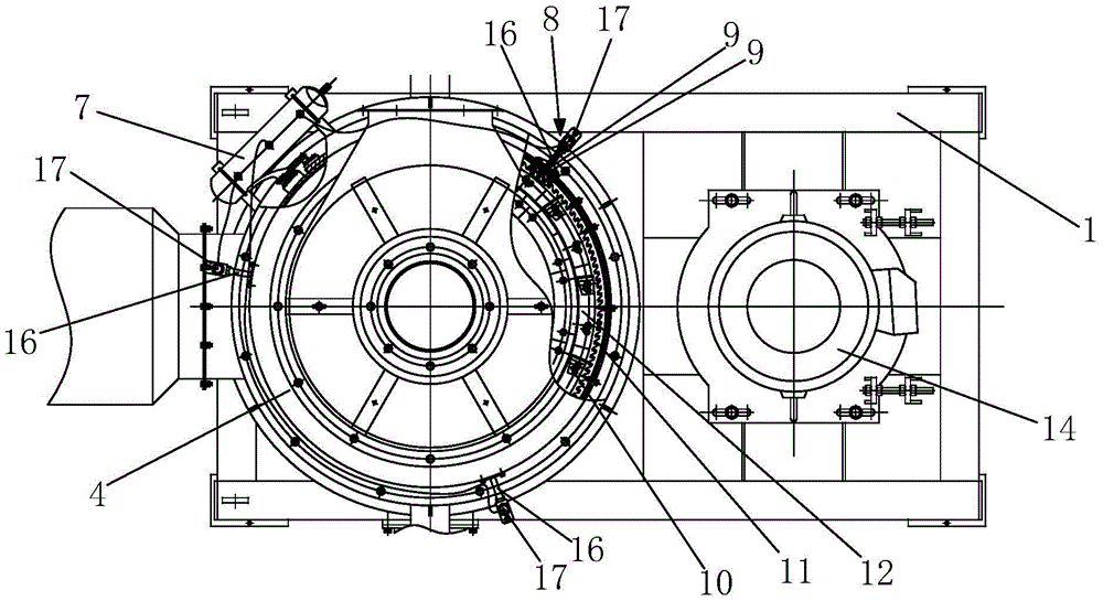 Ultrafine grinder capable of destroying circulation layer of ground materials