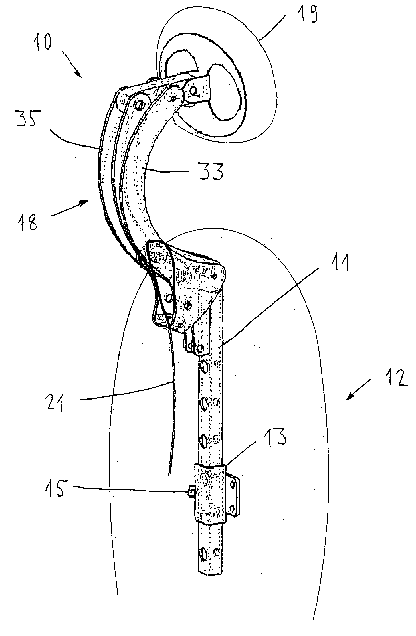 Adjustable head support for a chair