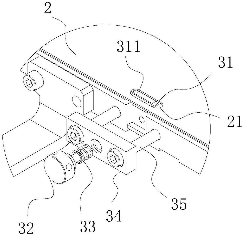 Movable plate quick-changing structure and machining equipment