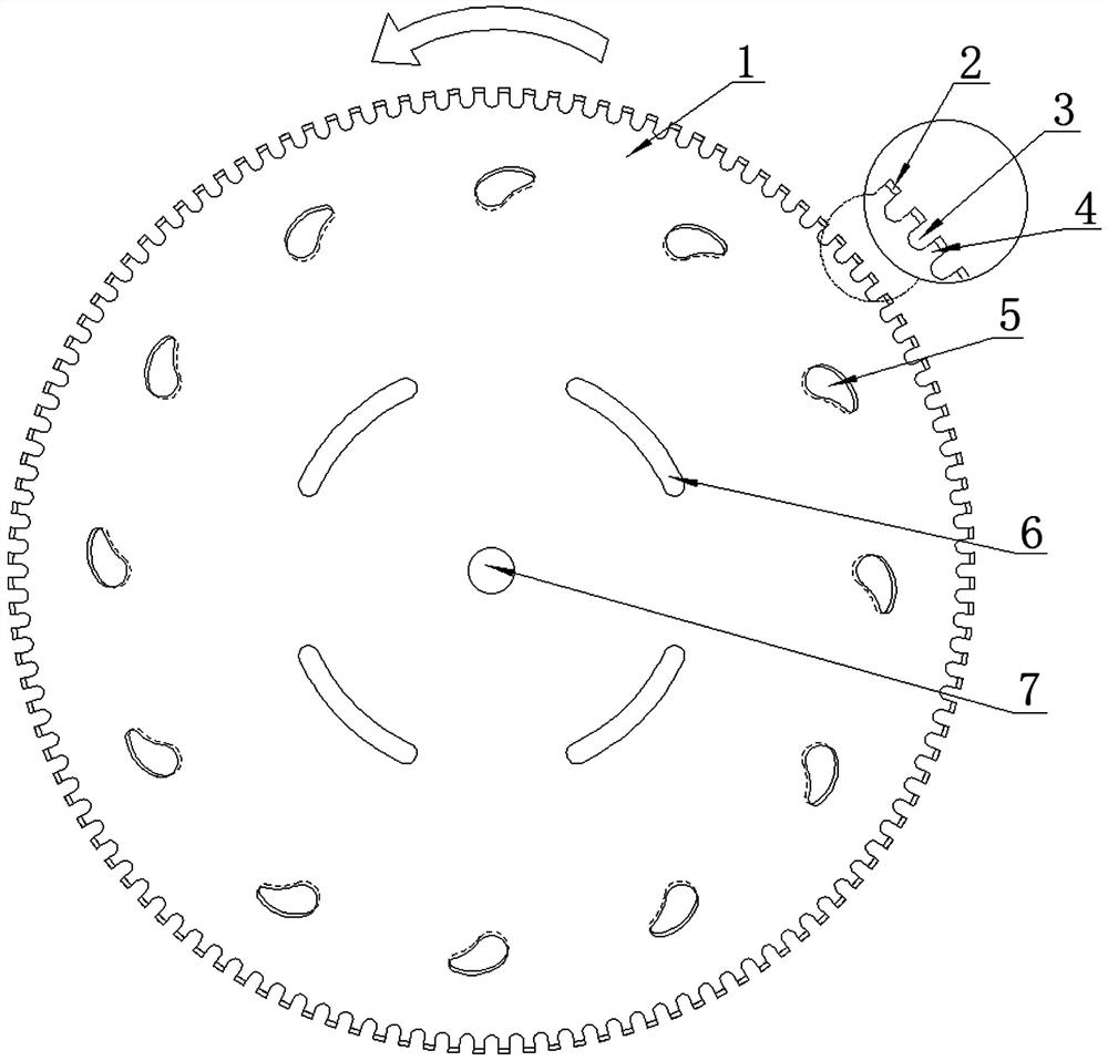 Circular saw blade with water-drop-shaped inclined hole structure and machining method
