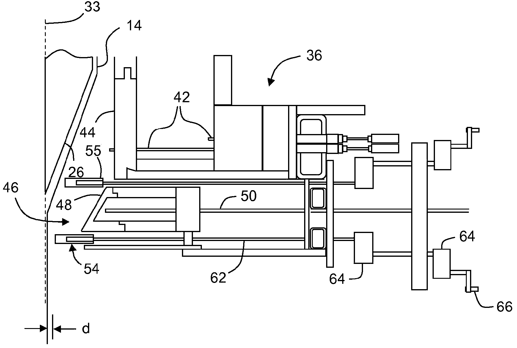 Apparatus for reducing radiative heat loss from a forming body in a glass forming process