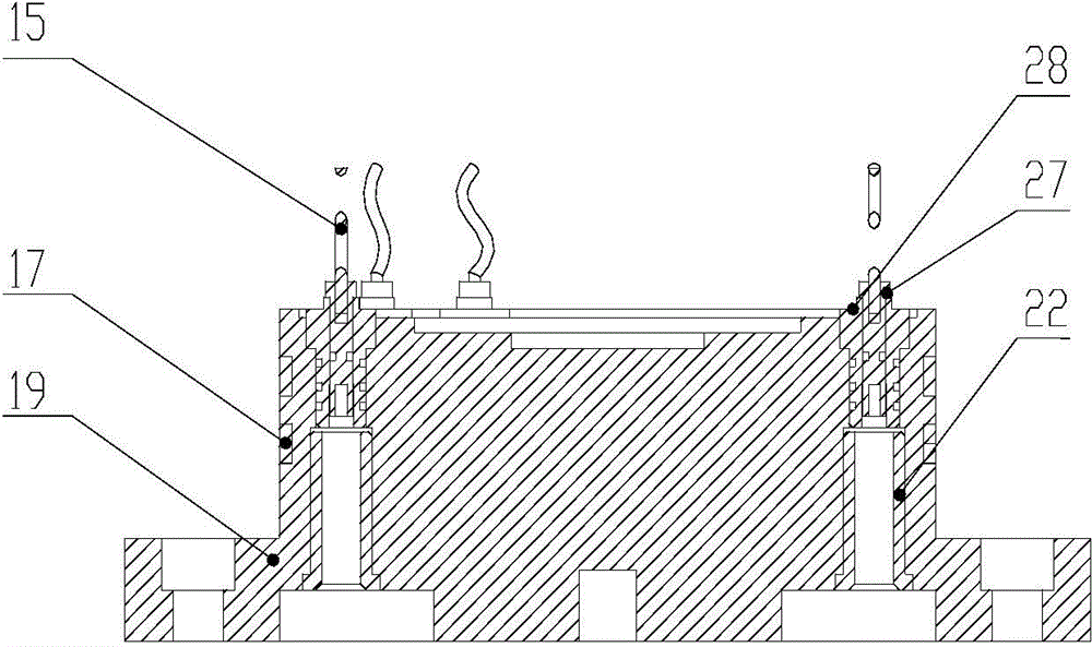 Simulation experiment device for fault with multi-period alternating stress