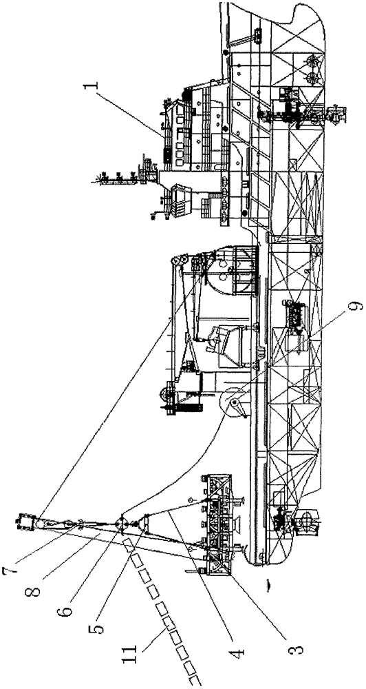 Method and device for installing typical underwater manifold in swing mode