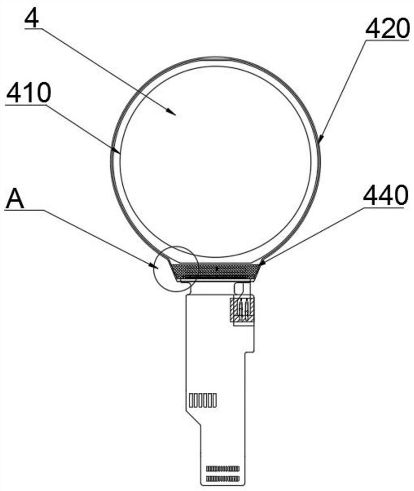 Fitting method and fitting device for circular wearable touch display module