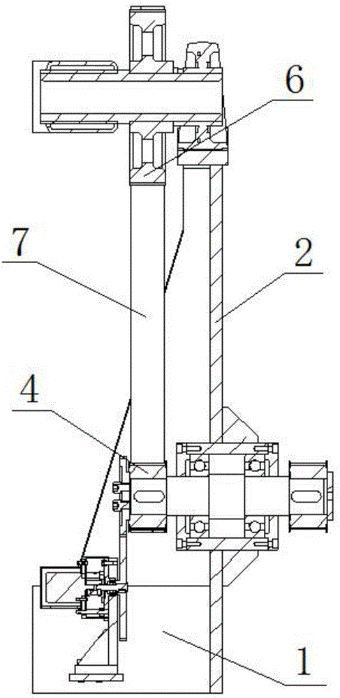 Isolation apparatus for drum-twisting crawling traction type cable former