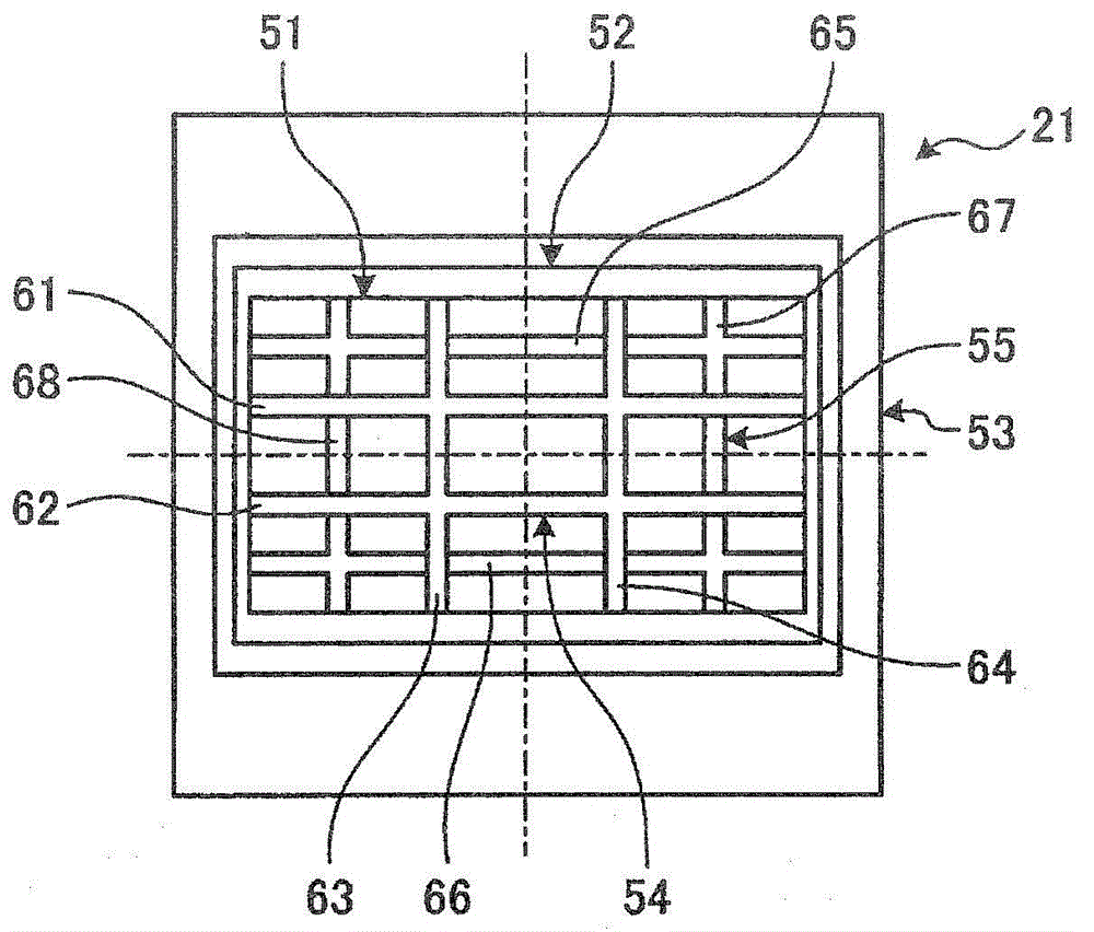 Burner, solid fuel burner and solid fuel boiler, boiler and method of operating the boiler