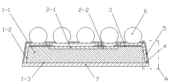Groove-interconnected wafer level MOSFET encapsulation structure and implementation method