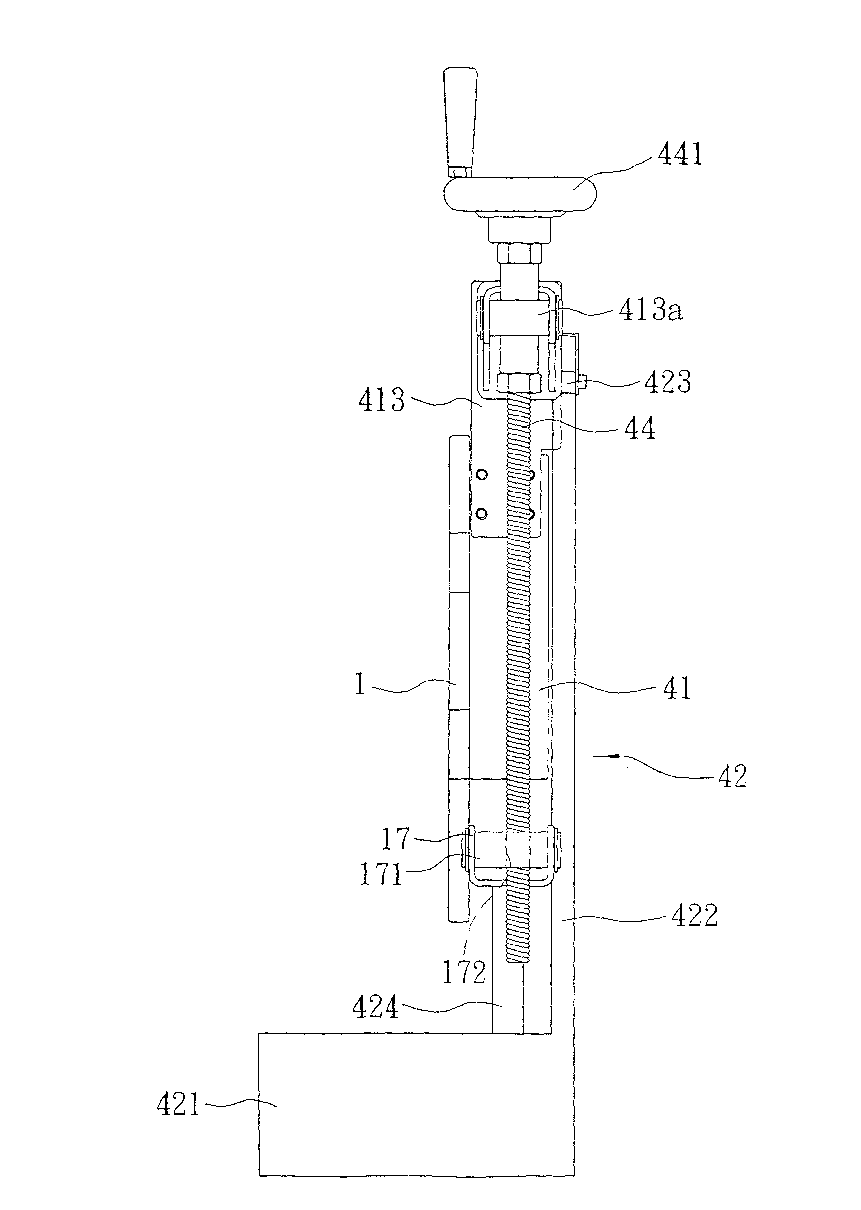 Adjustable lens grinding device according to lens centre and arc radius