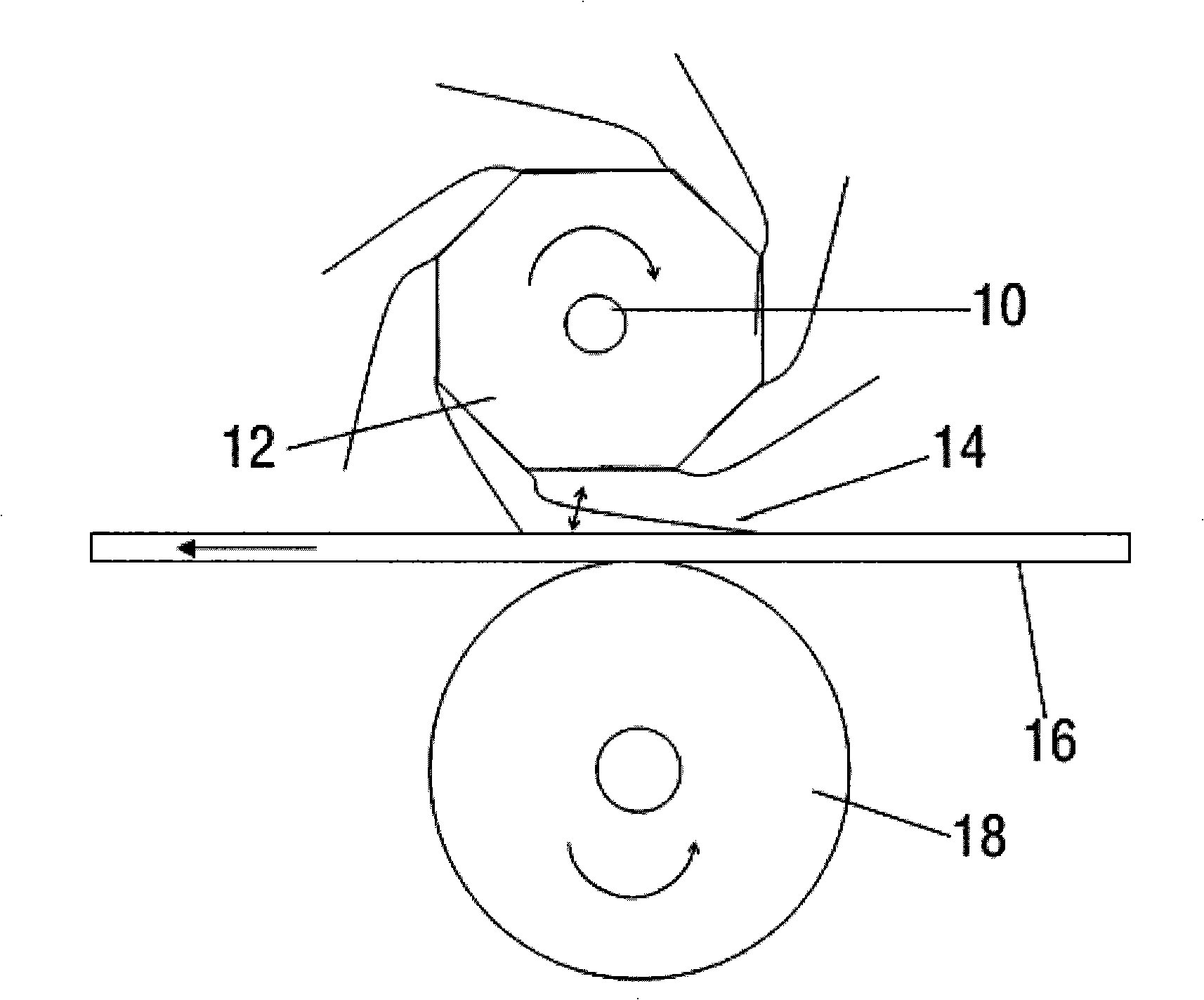 Roller train for conveying thin sheet panel and method for chemical treatment thereby
