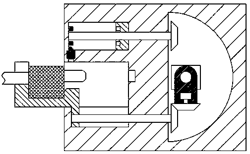 Automatic power-on and power-off power supply socket