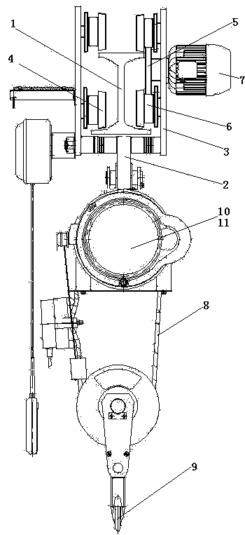 Double-layer walking guide wheel set and electric hoist employing guide wheel set