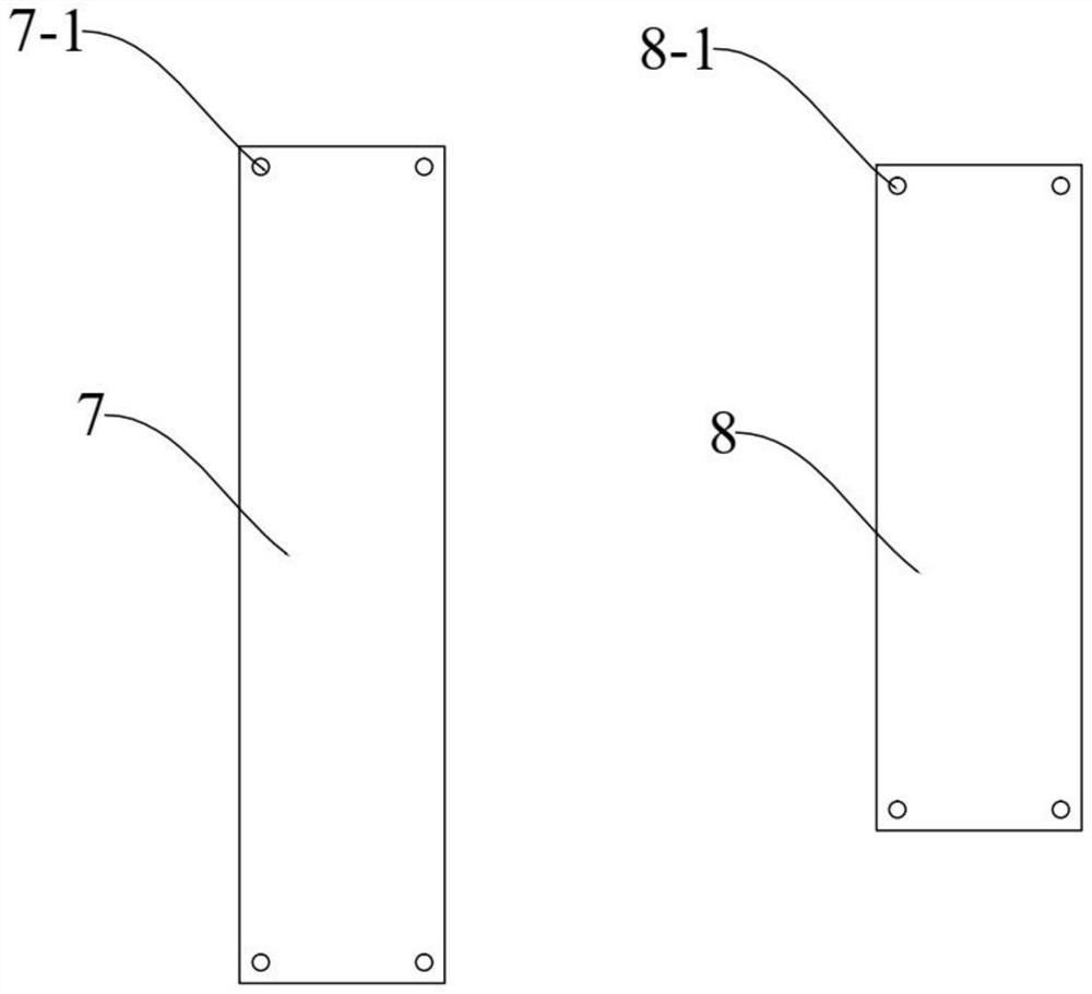 Bottom oil removing device