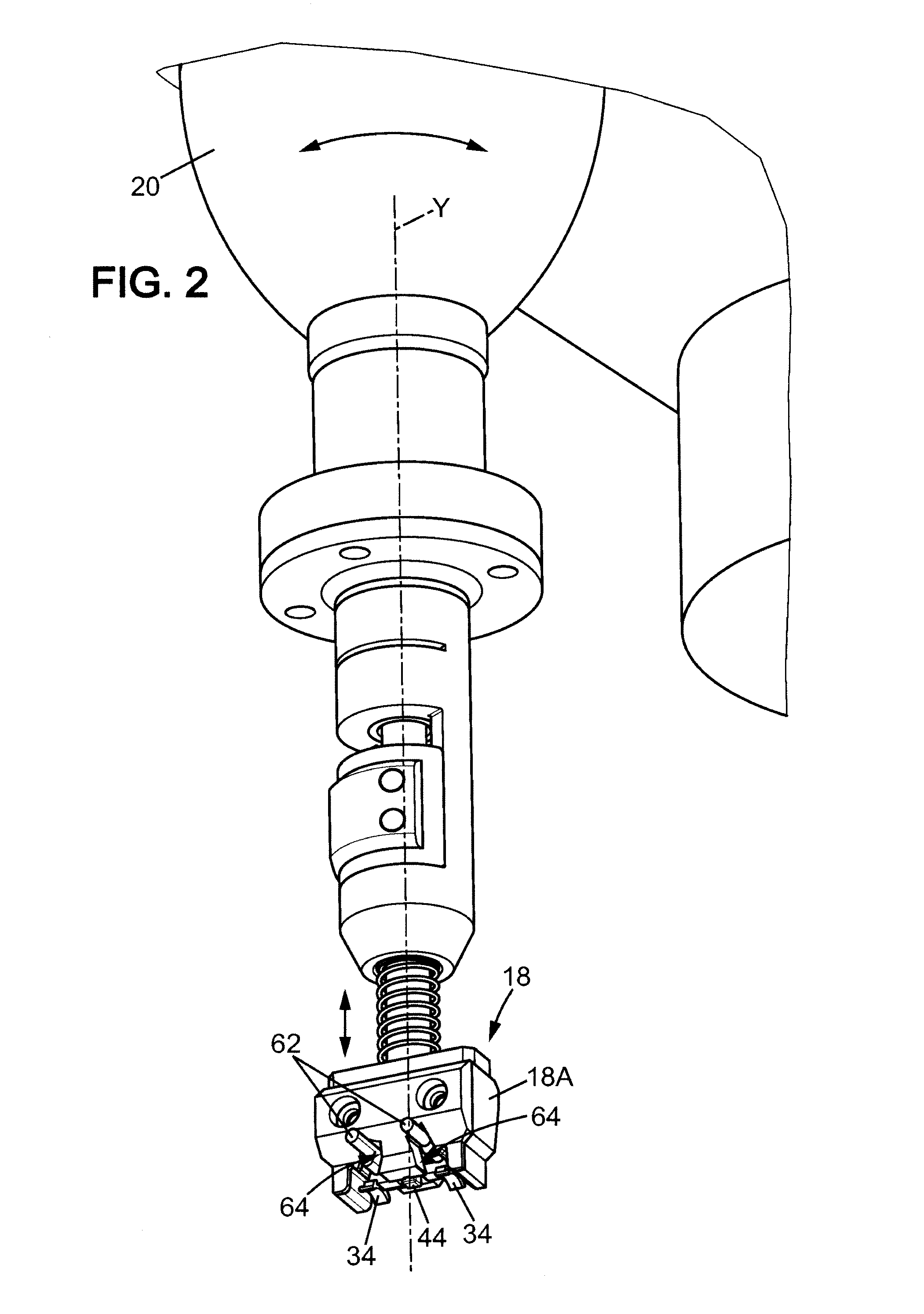 Mounting station and method for automatically assembling a razor
