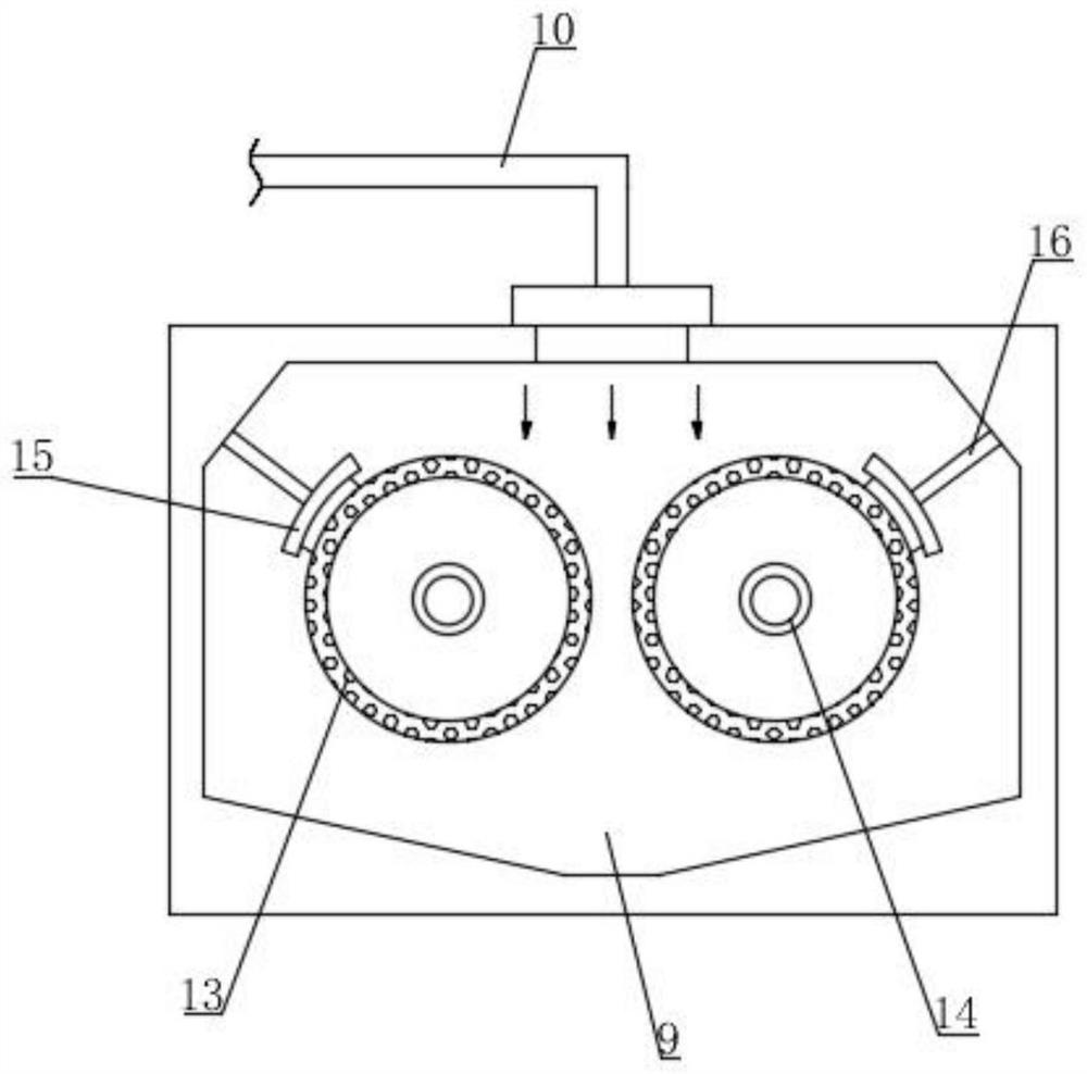 Urban underground drainage pump with sewage intercepting function