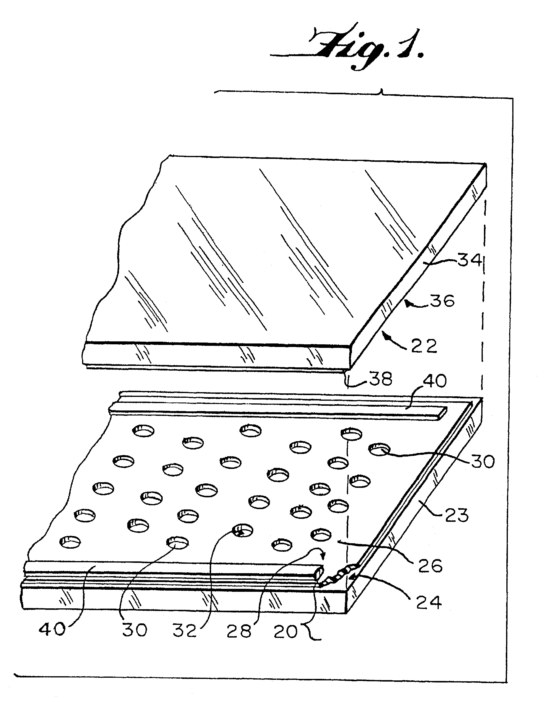 Method and device for detecting the presence of target nucleic acids in a sample, and microfluidic device for use in such methods