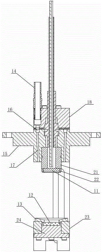 Method and device for inhibiting outer floating roof crude oil storage tank primary and secondary sealed space oil and gas combustion and explosion