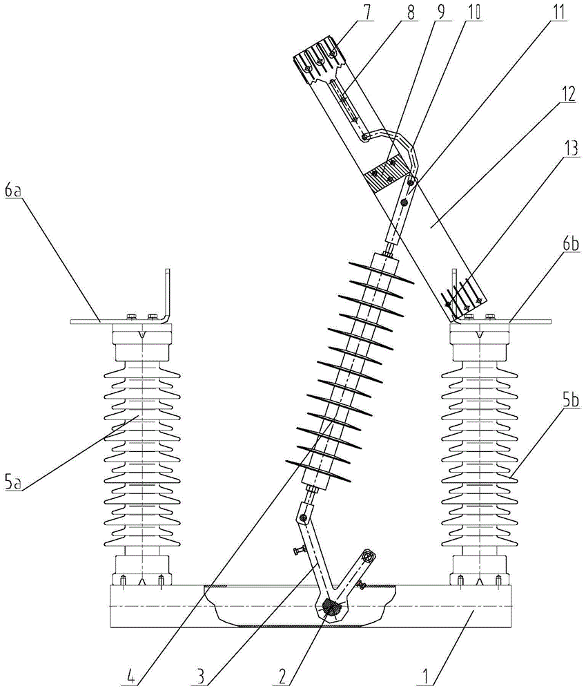 A vertical open ice breaking high voltage isolating switch