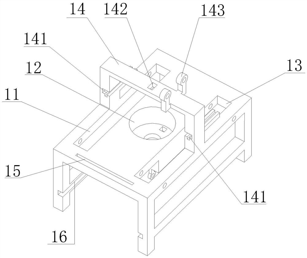 Motor iron core and machining device thereof