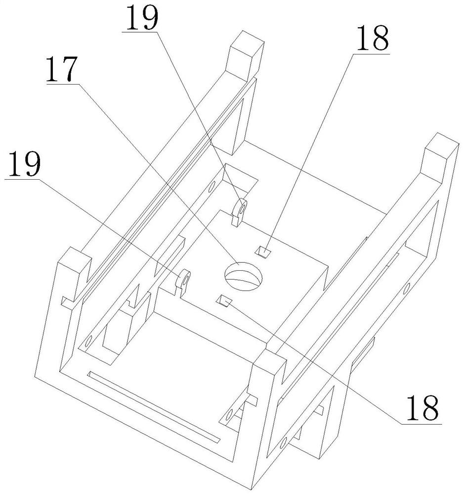 Motor iron core and machining device thereof