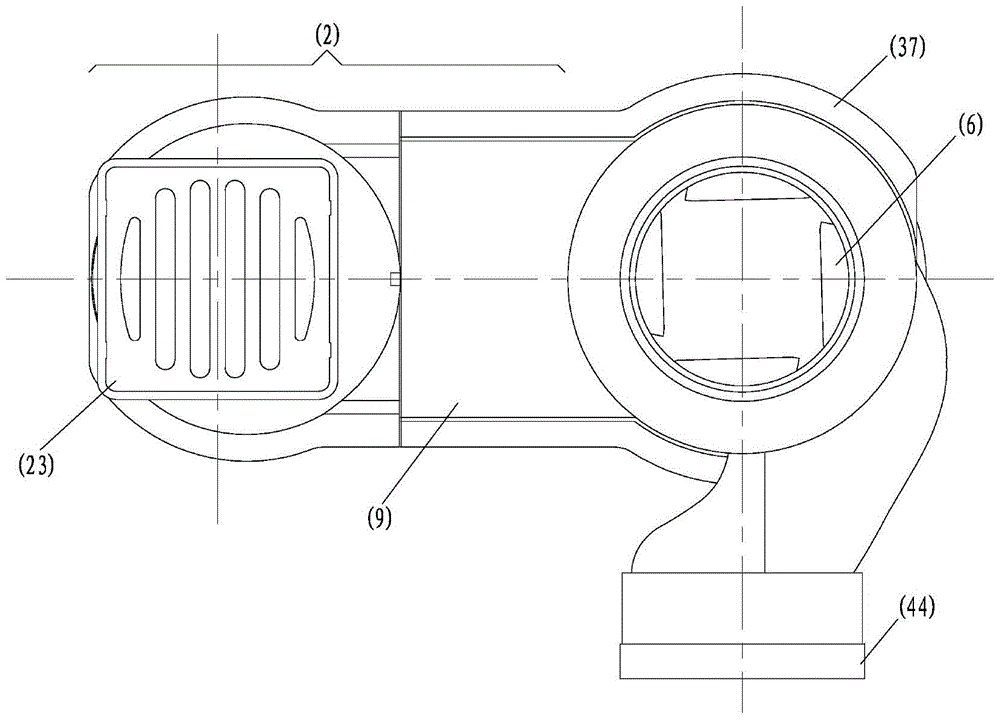 A capacity-expanding drainage collector for building toilets