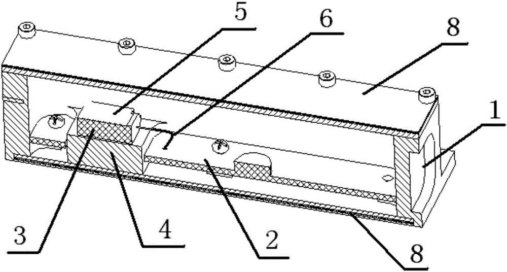 Oscillation isolation device for satellite borne temperature-compensation crystal oscillator