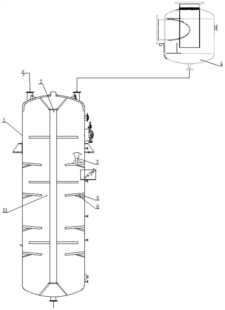 Refined oil decolorizing tower