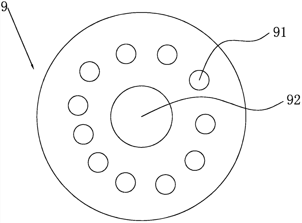 Distiller and process of using same to extract fatty acids from vegetable pitch