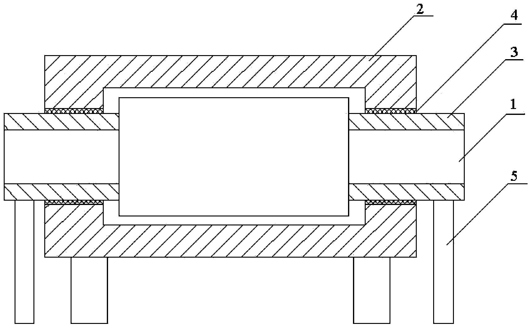Differential temperature heat treatment method for small diameter high chromium cast iron roll