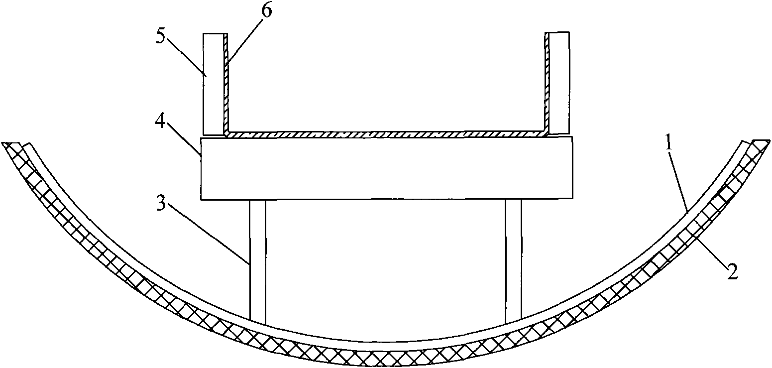 Lining for polysilicon crystal oven wall protection and manufacturing method thereof