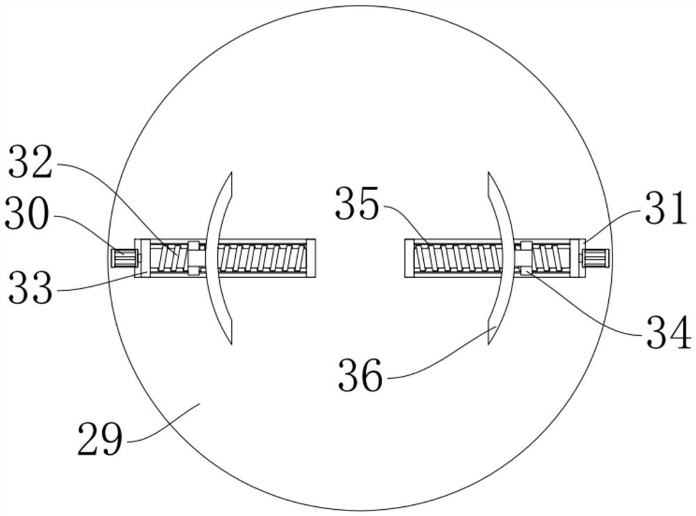 Full-automatic adjustable sponge notching machine and using method thereof