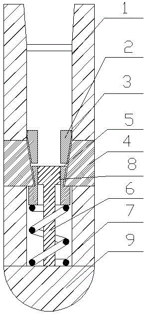 Inward clamping device for clamping composite oil pipe lining