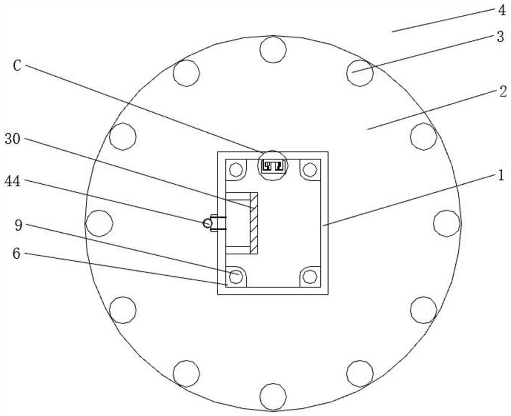 Concrete vertical lifting device for chimney construction