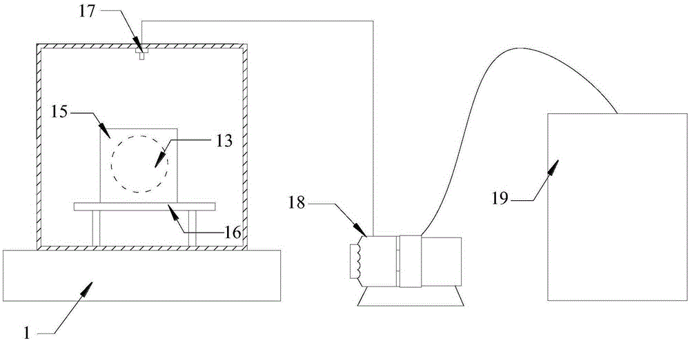 Pressure application test device and test method for reinforced concrete sample in salt-spray environment