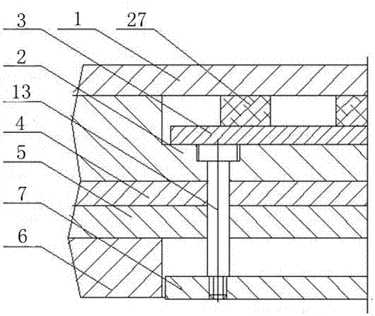 Powder metallurgy fan-shaped piece compound punching die