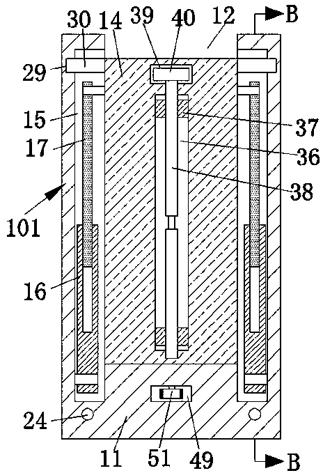 Traction device facilitating stable berthing of ship