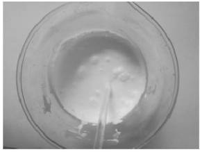 A kind of compound emulsifier for preparing emulsified paraffin and its preparation method and application