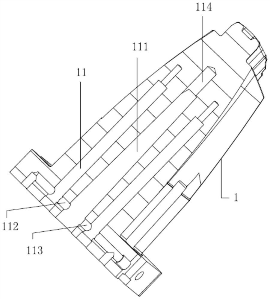 Mold cooling structure for uniformly cooling mold core