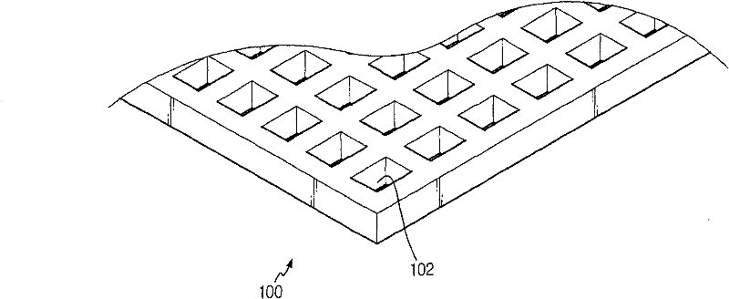 Styrofoam member and sound-absorbing panel with the same