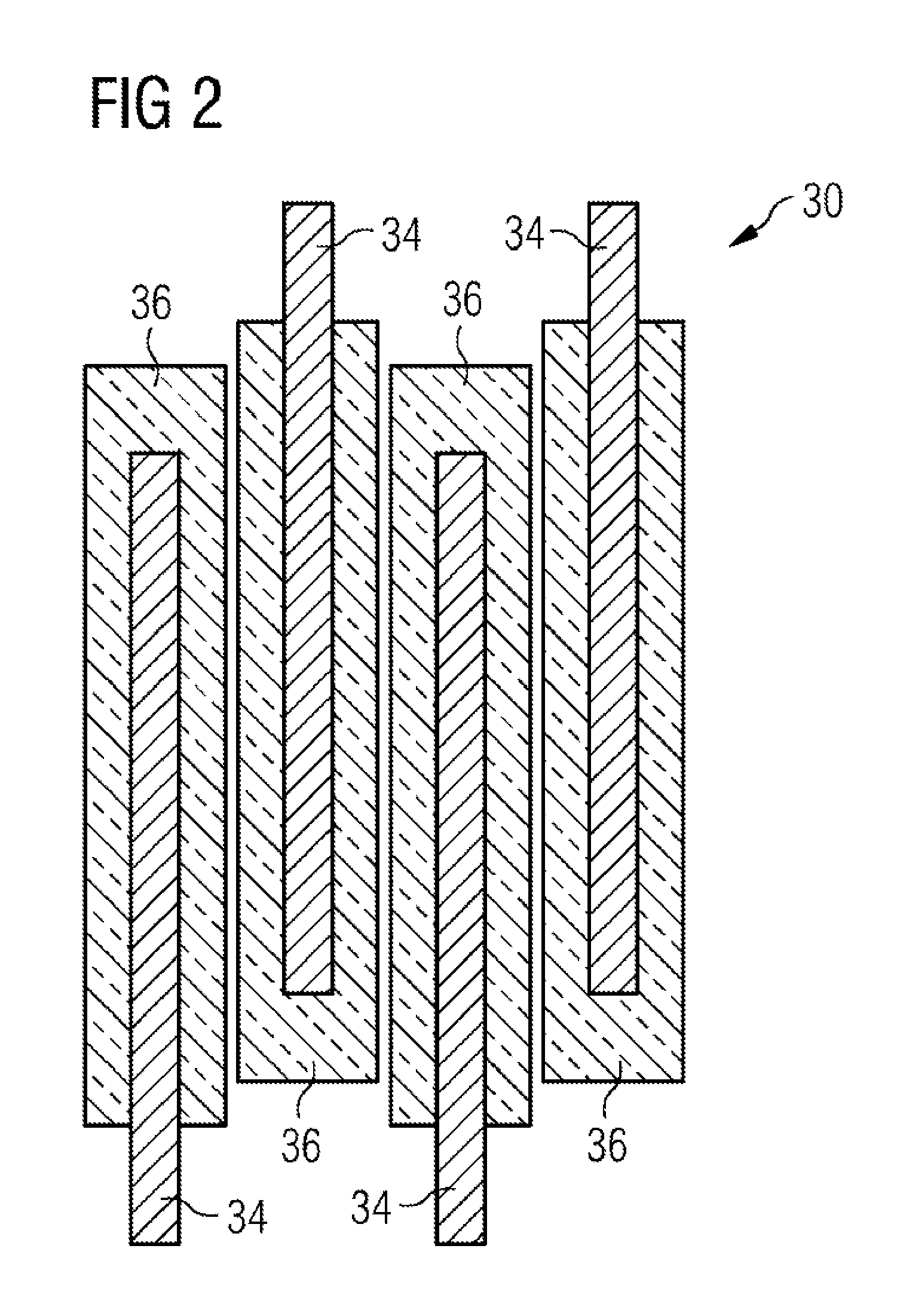 Capacitor device for a conductor loop in a device for the in-sity production of heavy oil and bitumen from oil-sand deposits