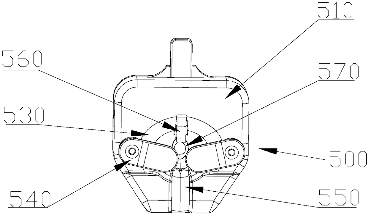 Chick beak breaking and injecting integrated device