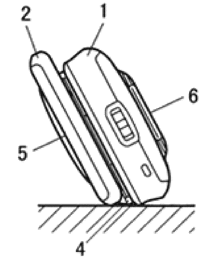 Device comprising housings and portable device thereof